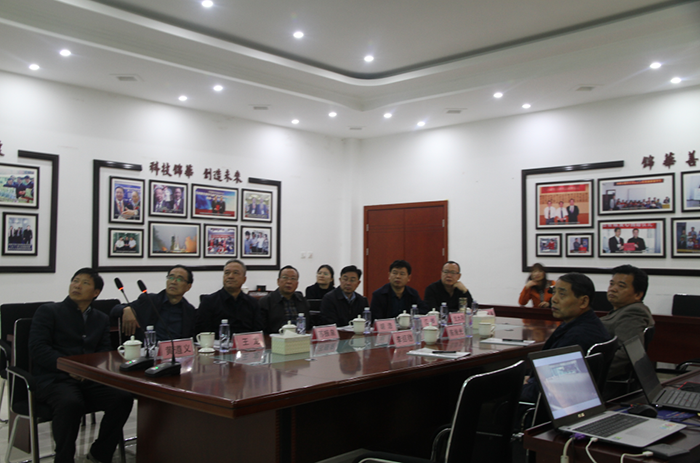 12陳維光處長李紹穩(wěn)處長在會議上做重要指導(dǎo).png